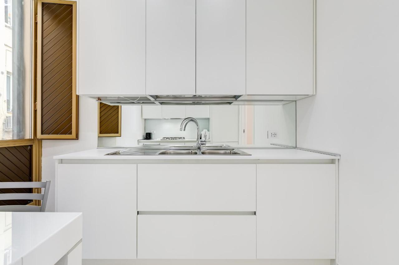 Opera Exclusive House By Premium Suites Collection ローマ エクステリア 写真